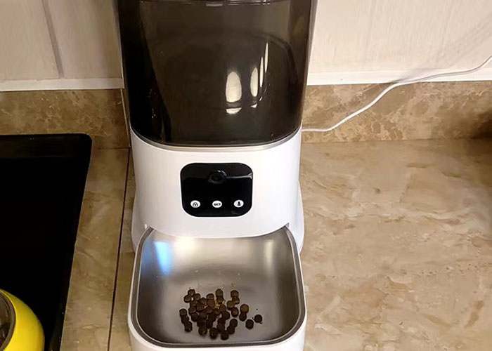 寵物喂食器的作用與功效是什么